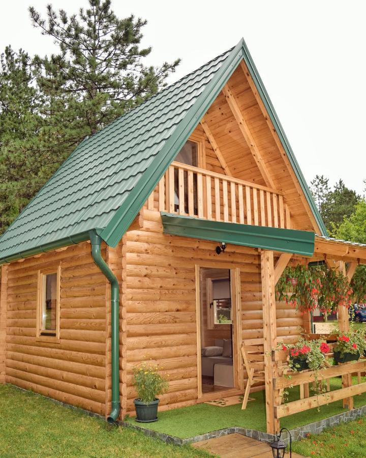 Brvnare Spasic Vinci Exterior foto